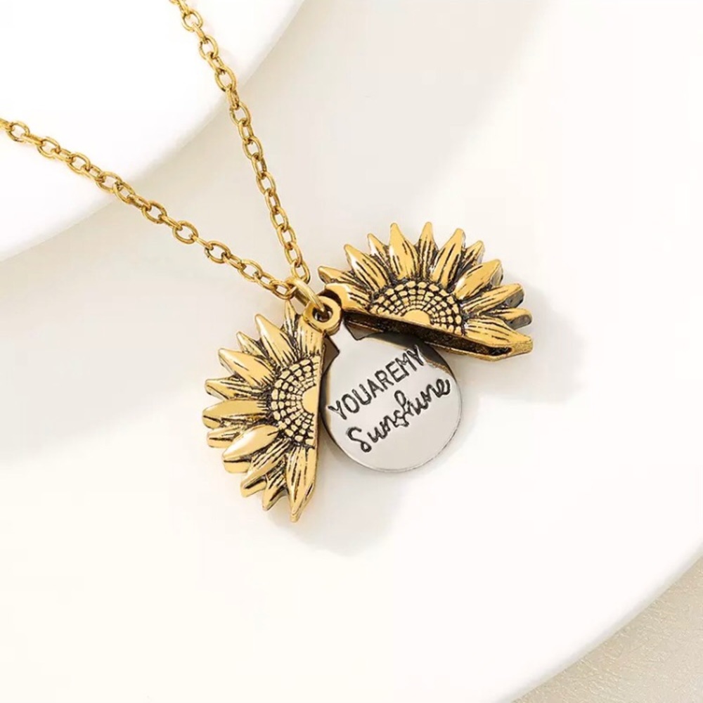 “You Are My Sunshine” Sunflower Message Necklace - Picture 8 of 8